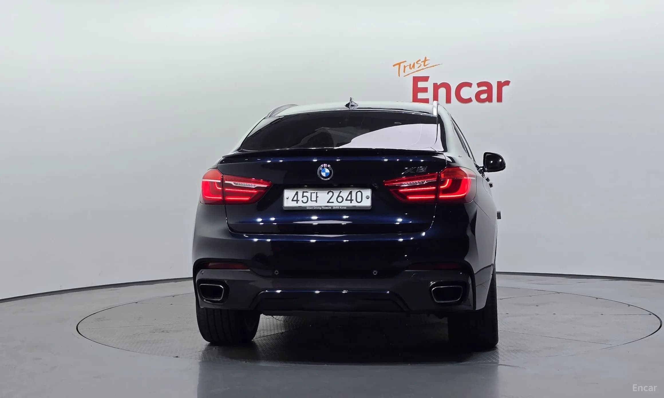 X6 (F16)