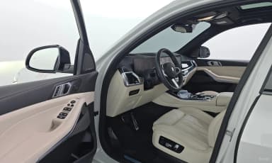 X5 (G05)