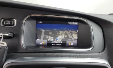 V40