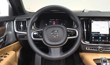 S90