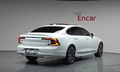 S90