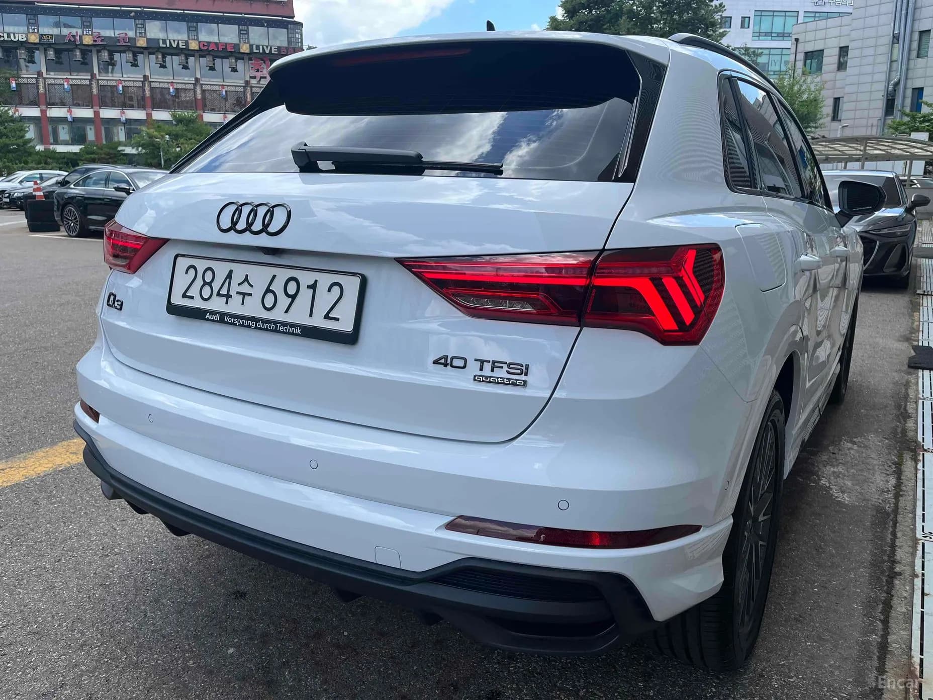 Q3 (F3)