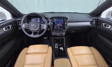 XC40