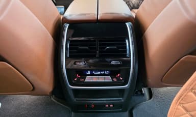 X7 (G07)