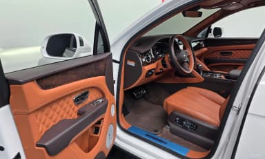 Bentayga