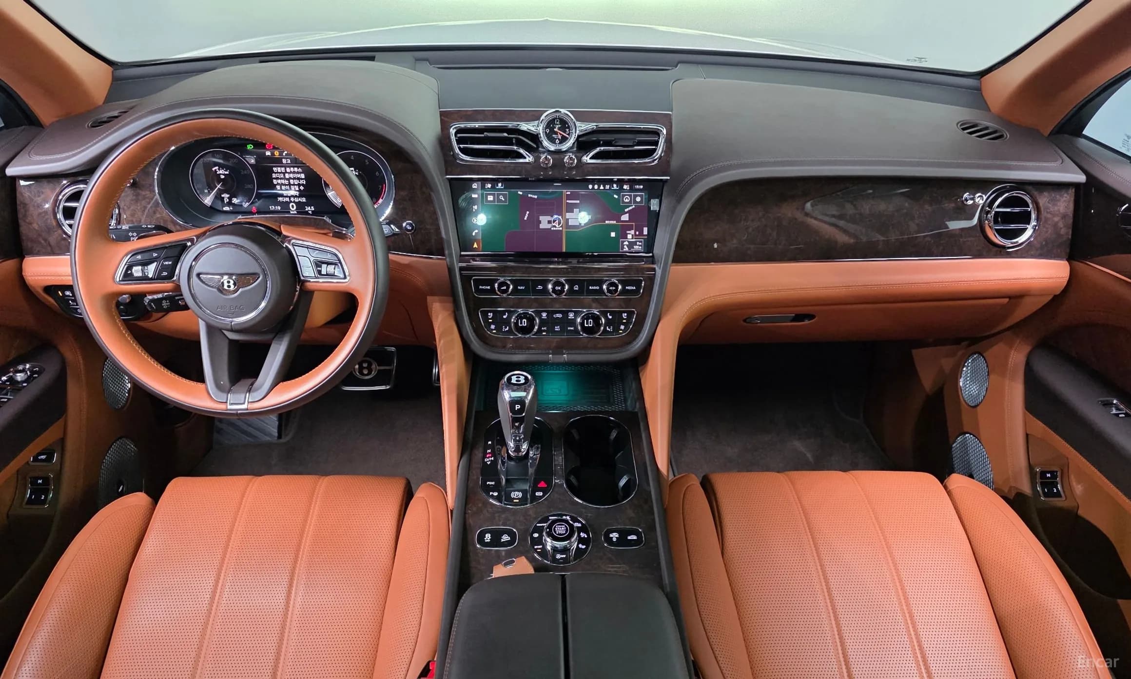 Bentayga