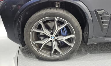 X5 (G05)