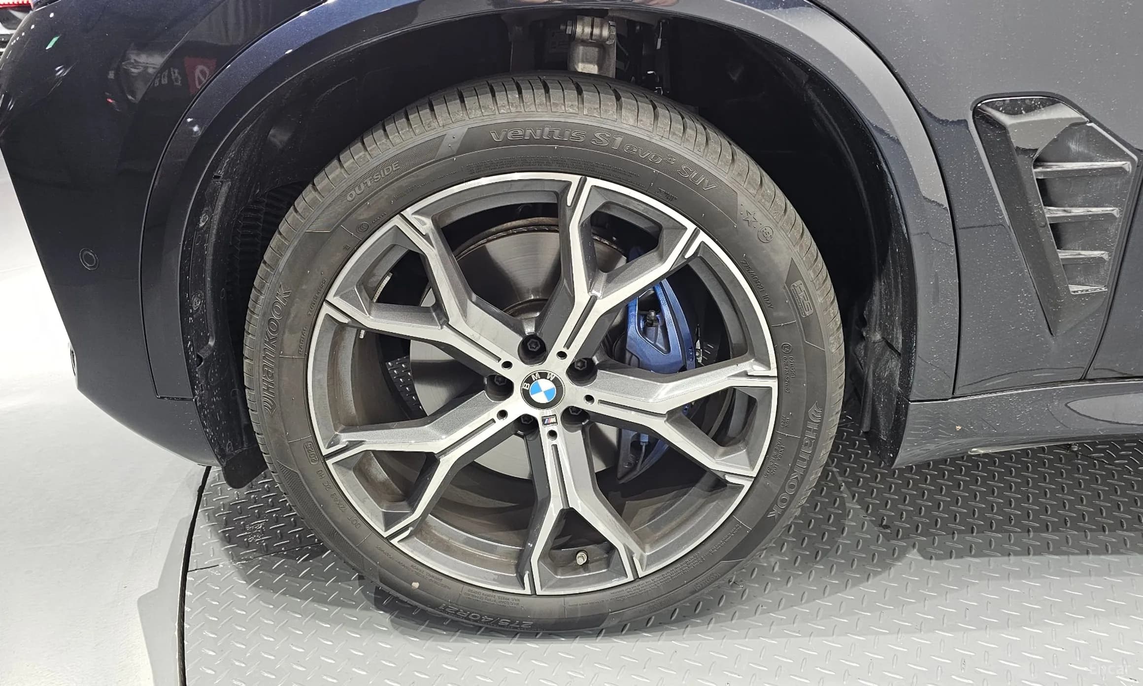X5 (G05)