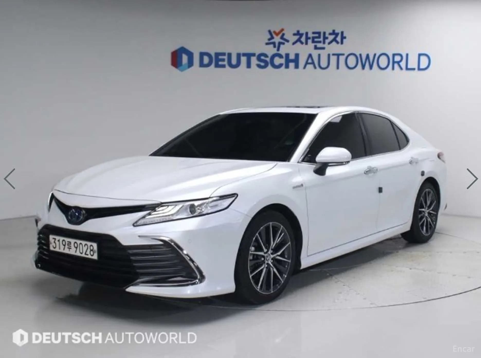 Camry (XV70)