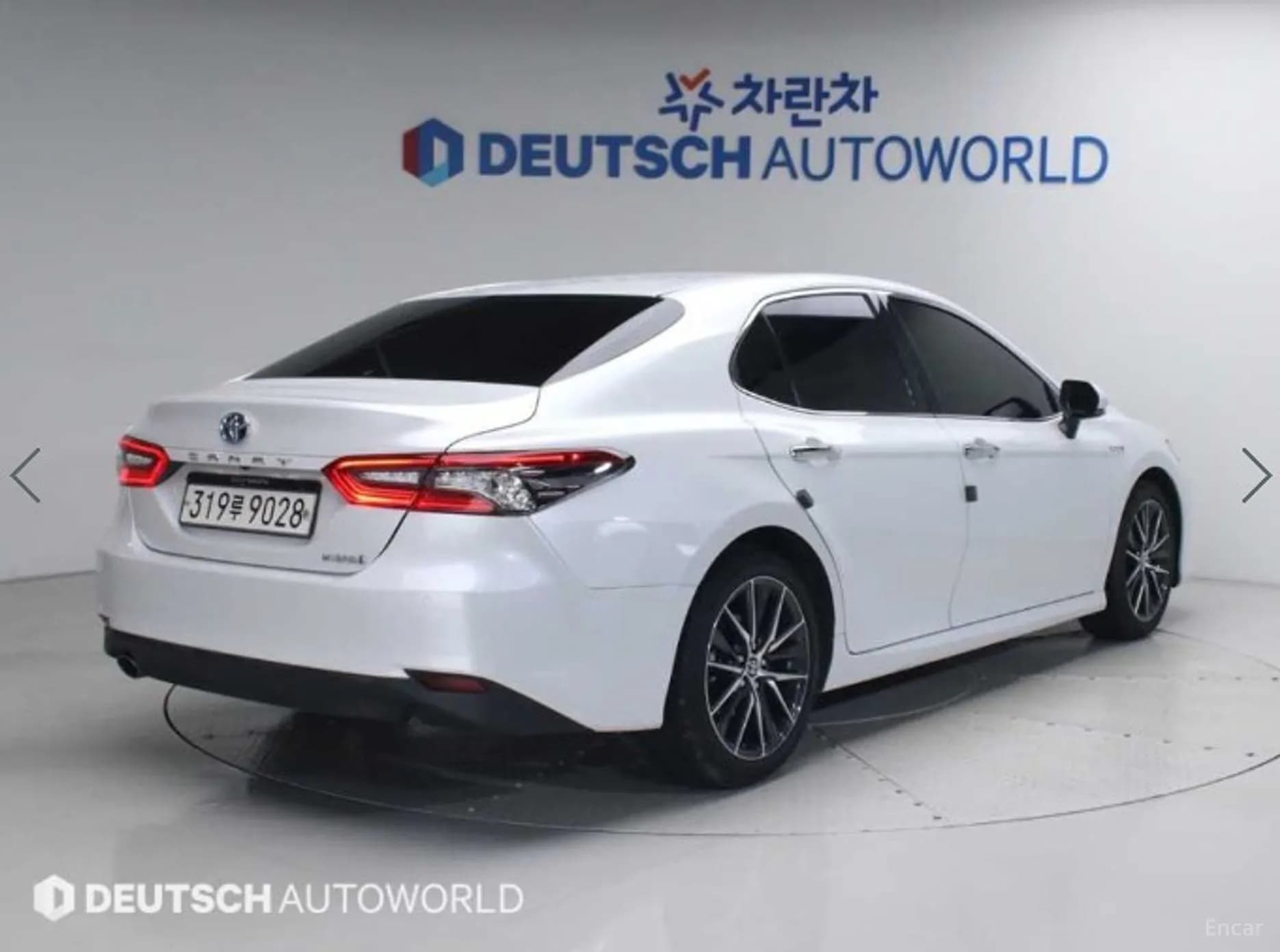 Camry (XV70)