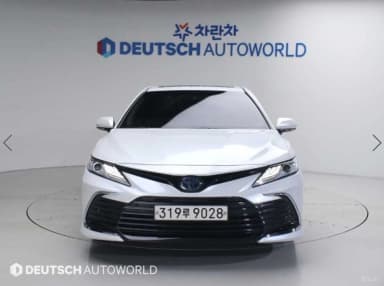Camry (XV70)
