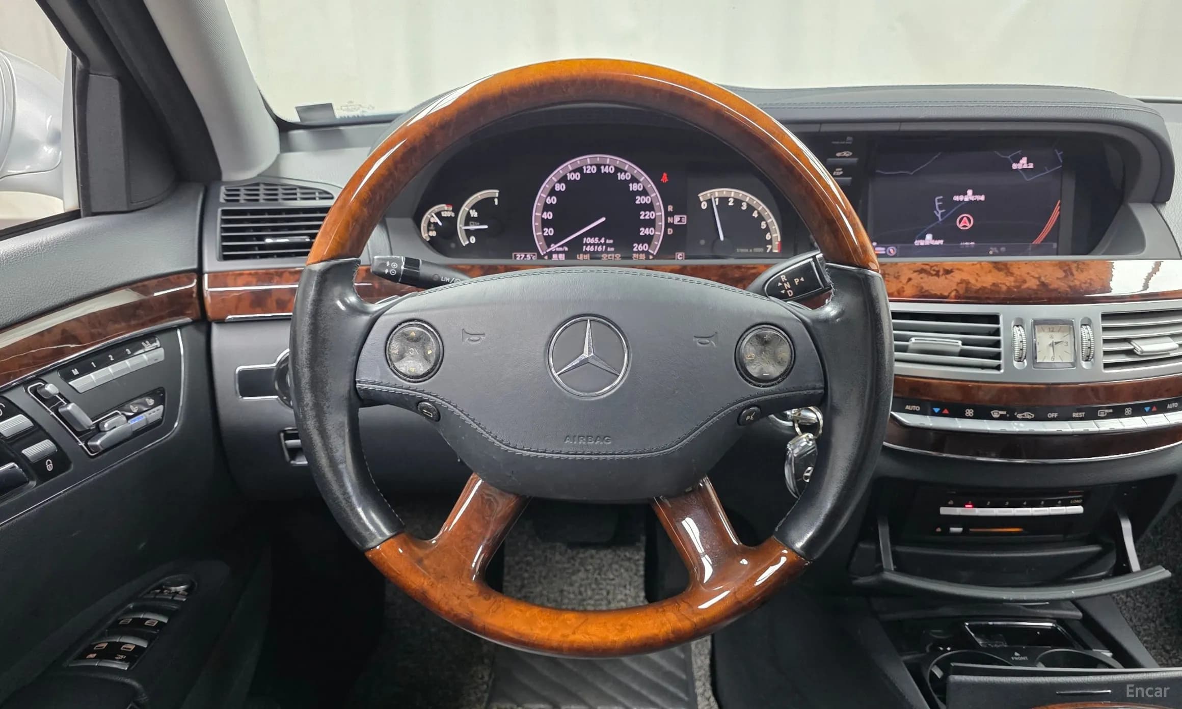 S-Class W221