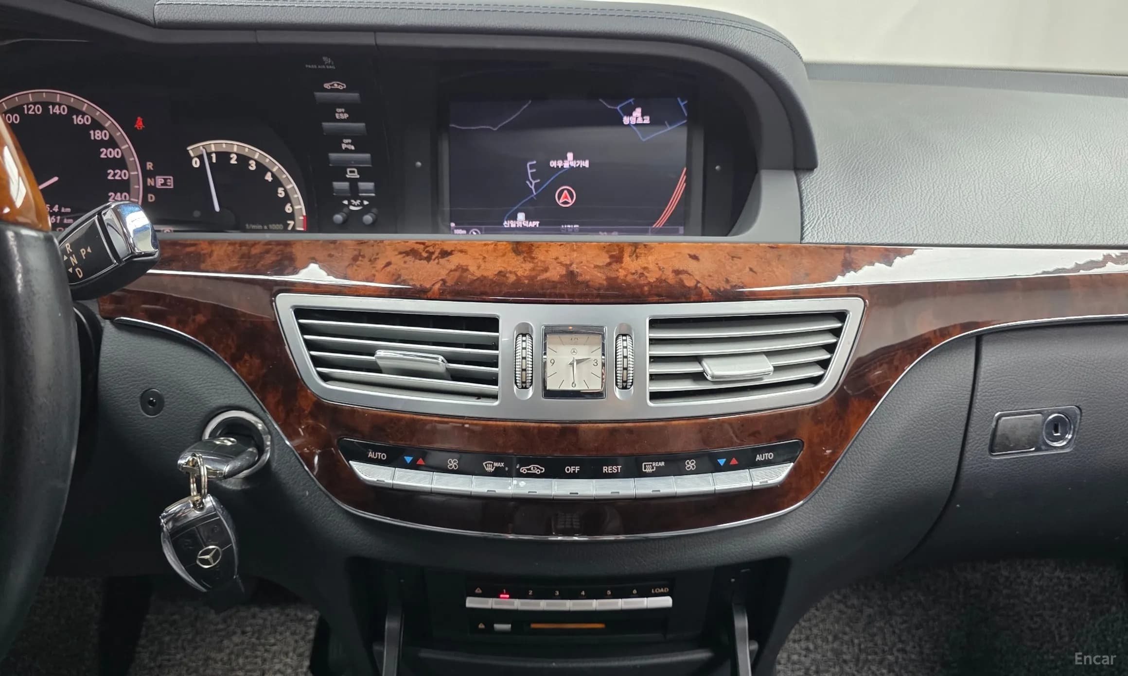 S-Class W221