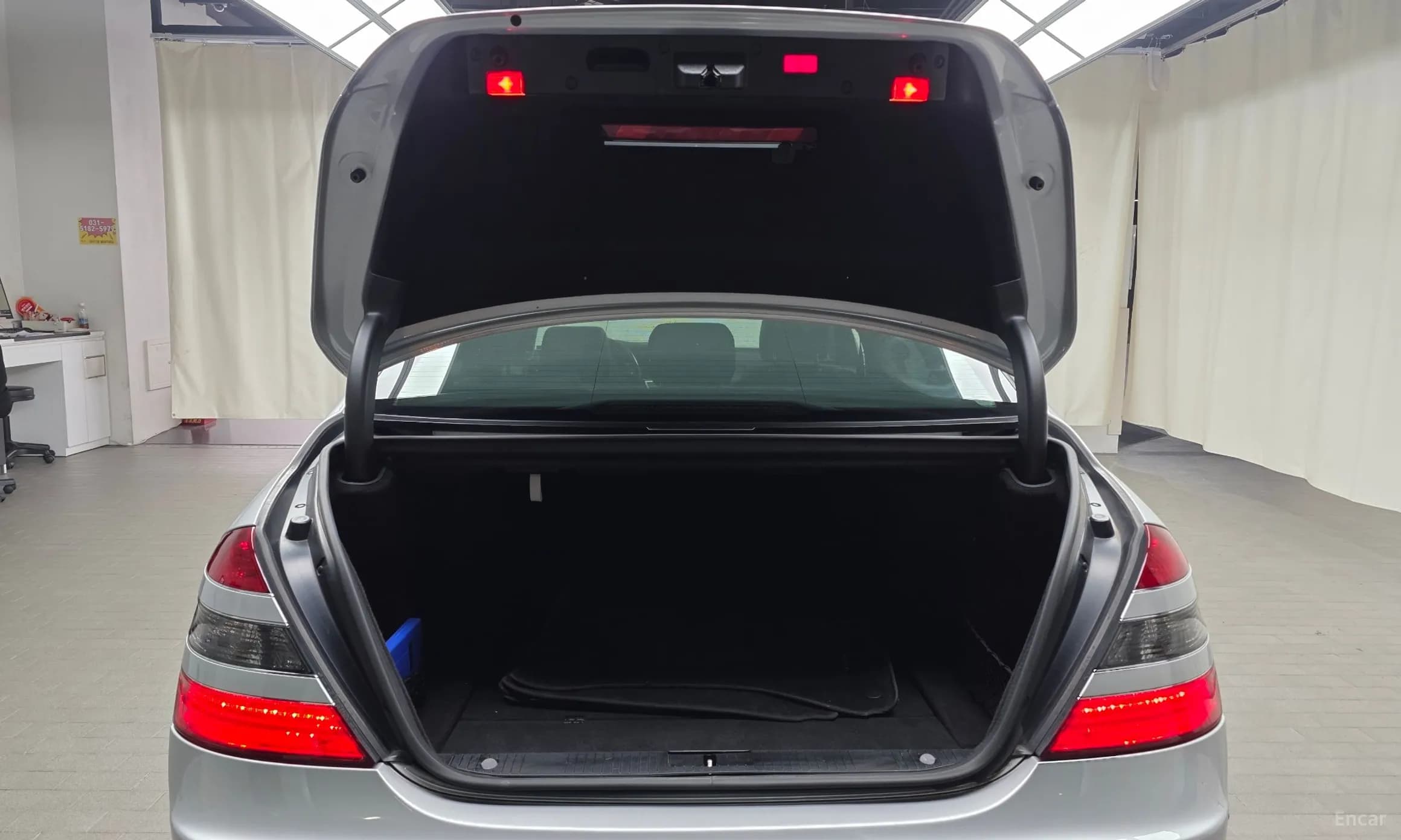 S-Class W221
