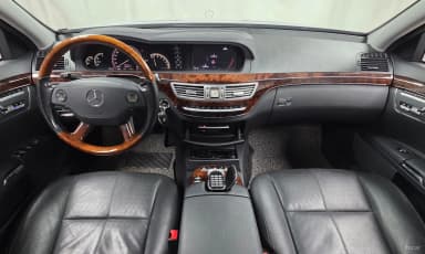 S-Class W221