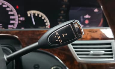 S-Class W221