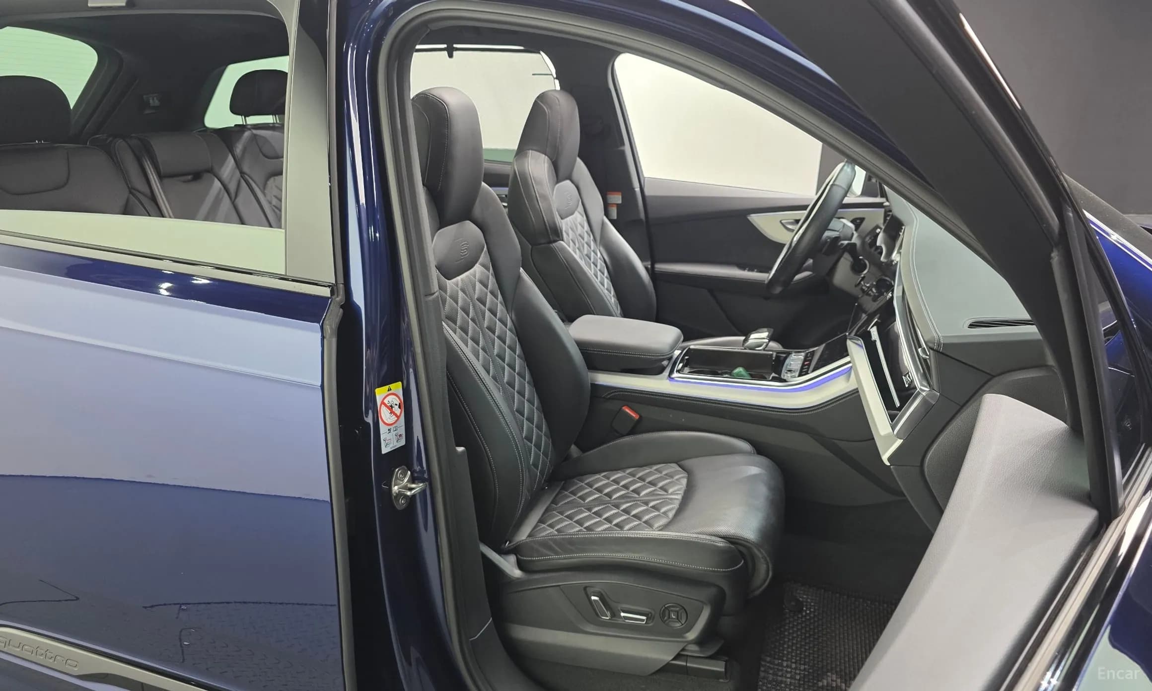 Q7 (4M)