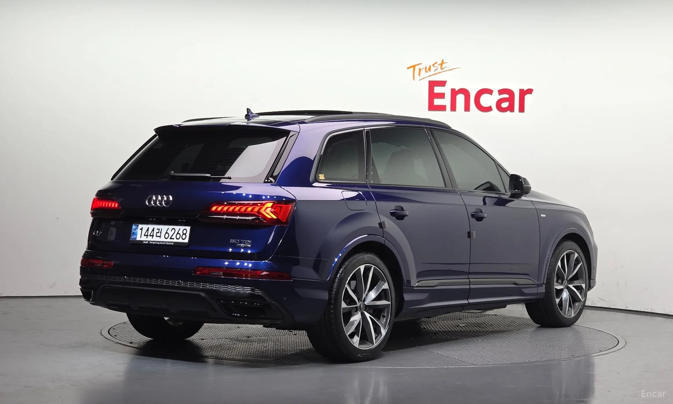 Q7 (4M)