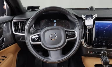 V90 Cross Country
