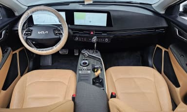 EV6