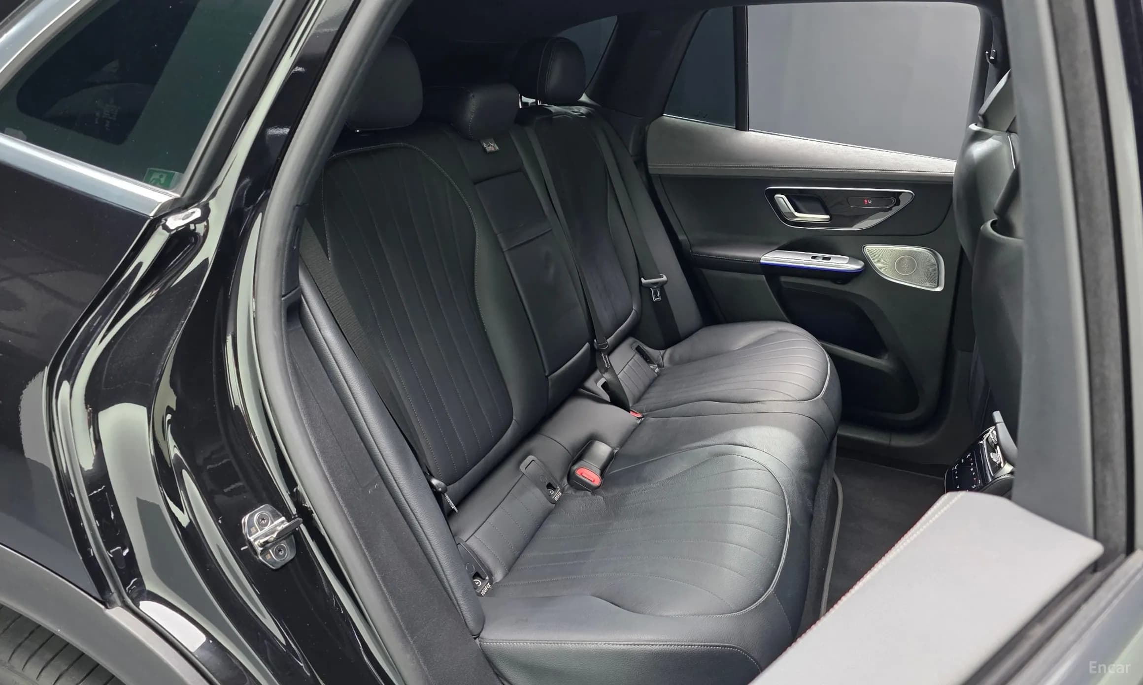 EQE SUV X294