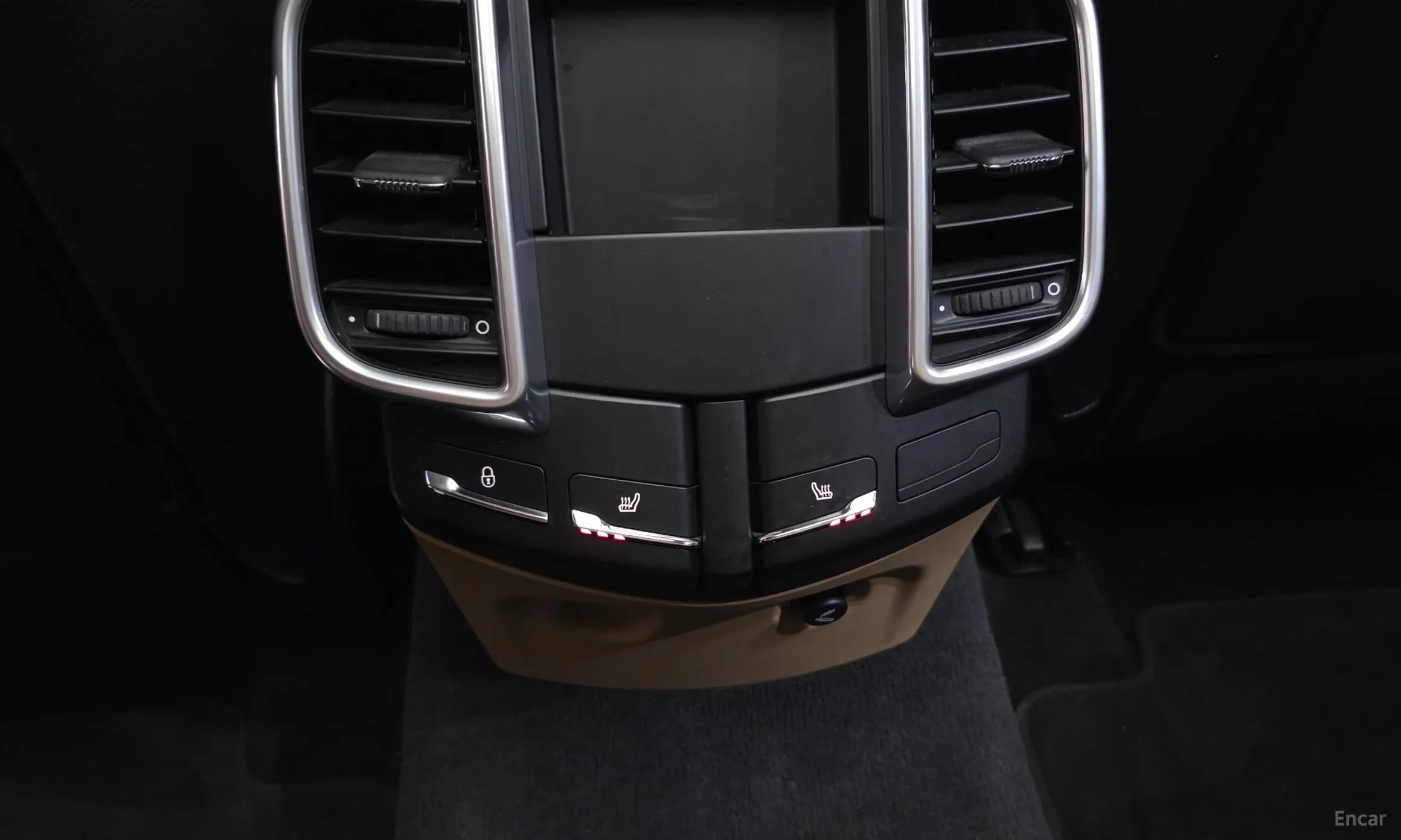 New Cayenne