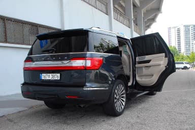 Navigator 4th generation