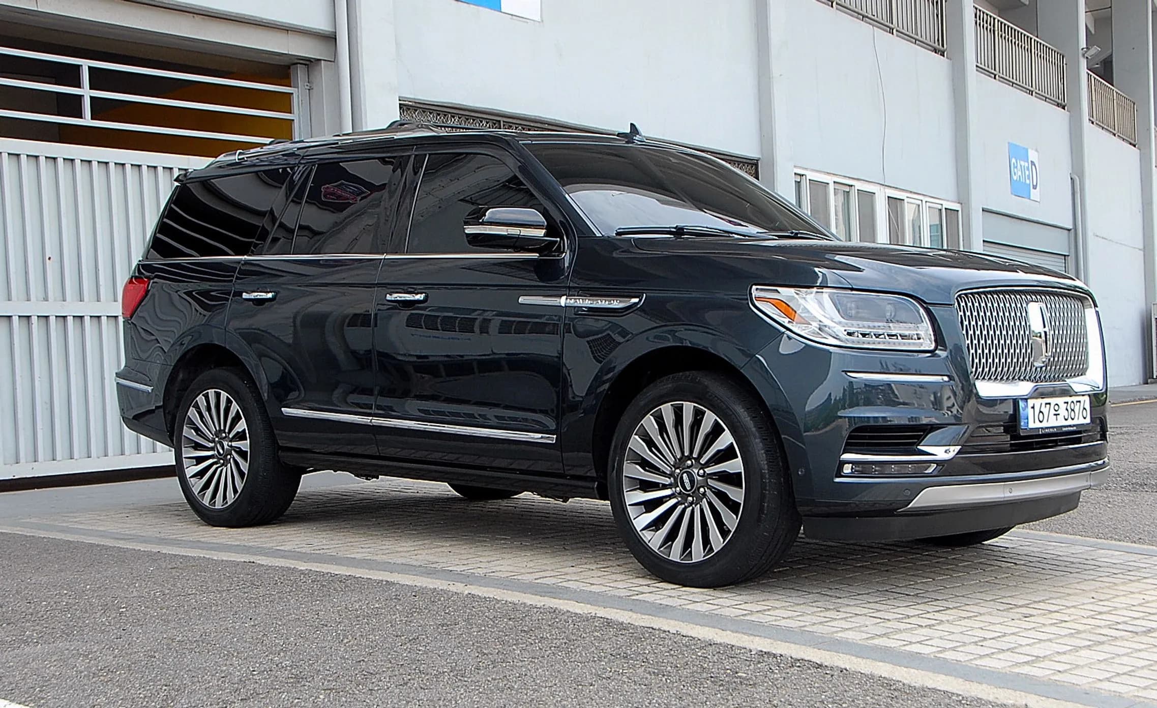 Navigator 4th generation