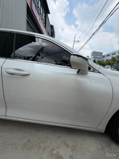 ES300h 7th Generation