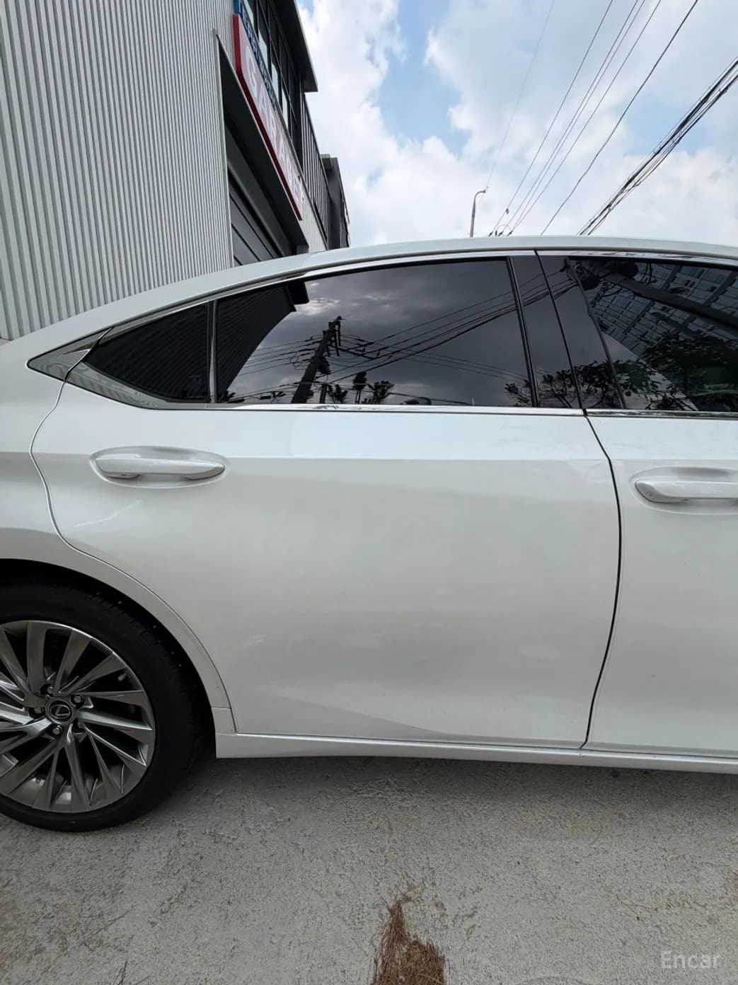 ES300h 7th Generation