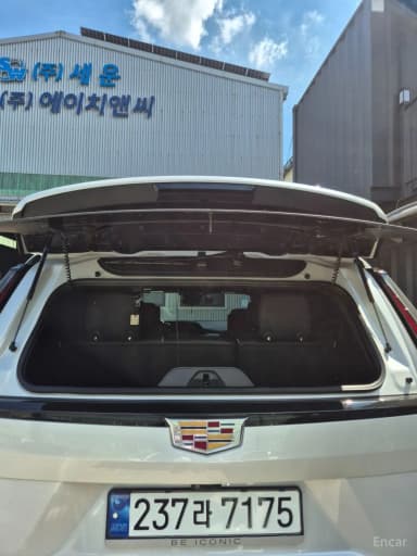 Escalade 5th Generation