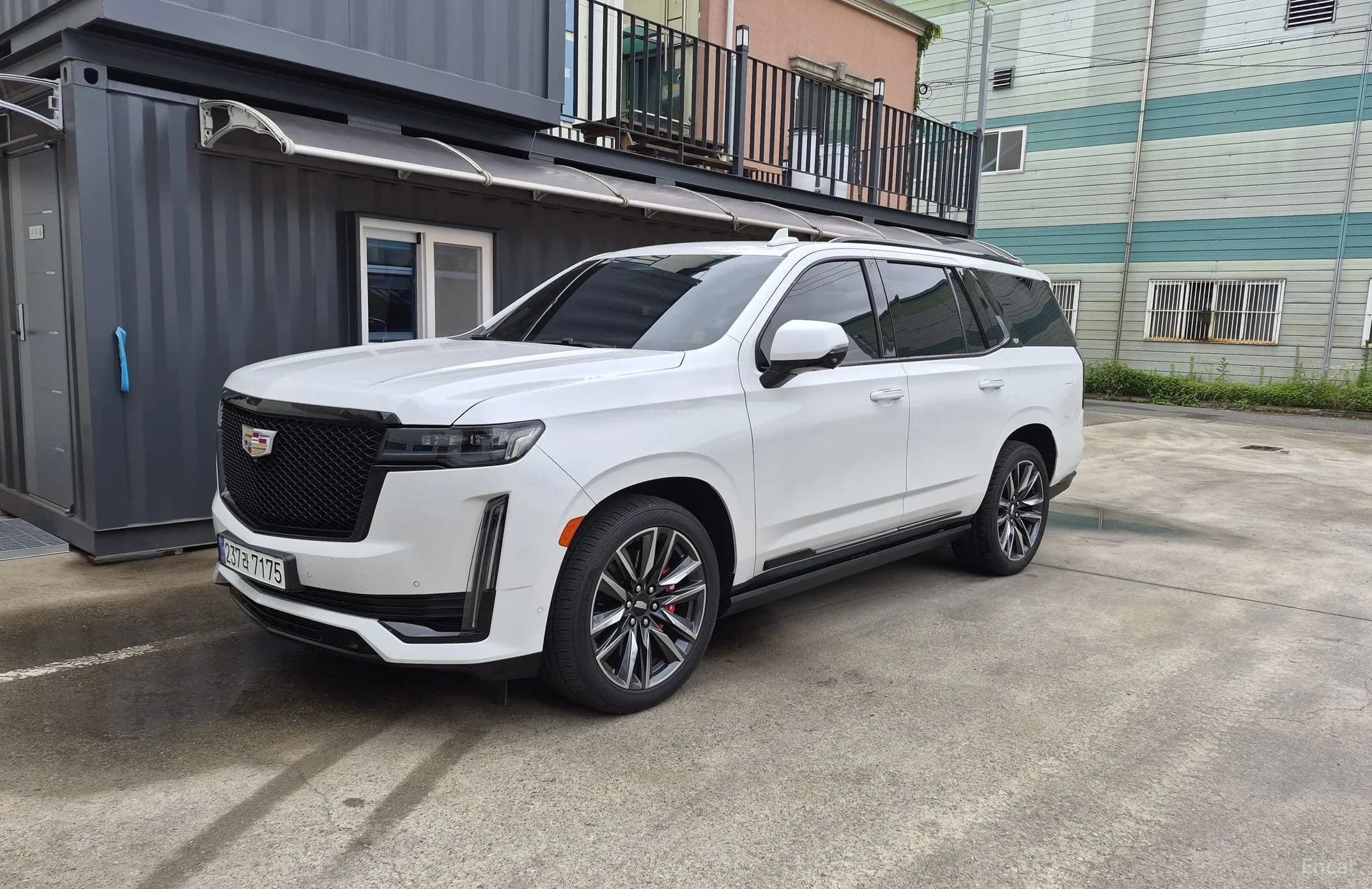 Escalade 5th Generation