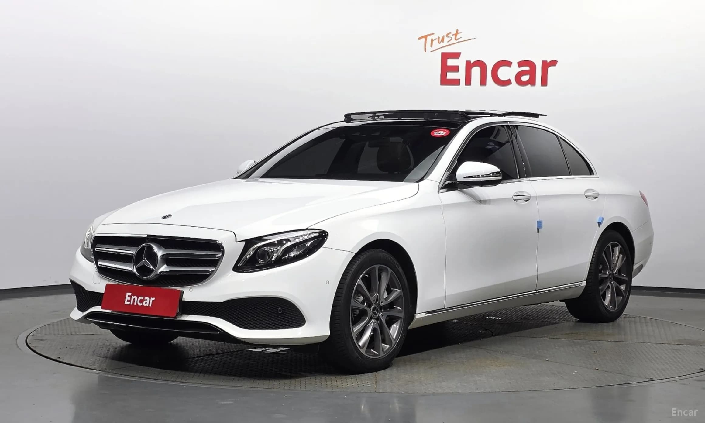 E-Class W213