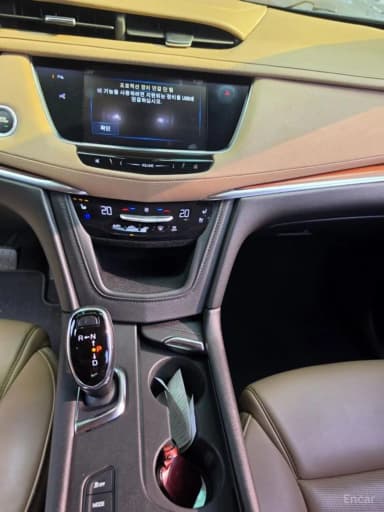 XT5