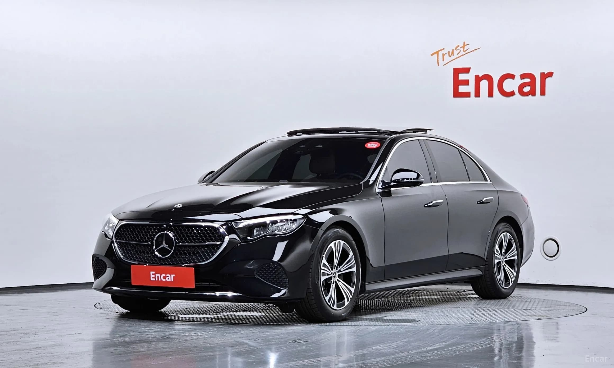 E-Class W214
