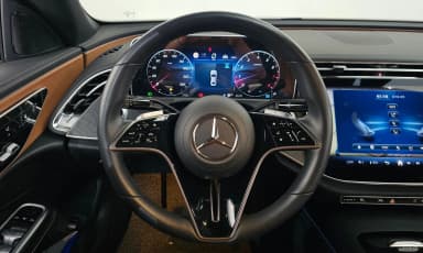 E-Class W214