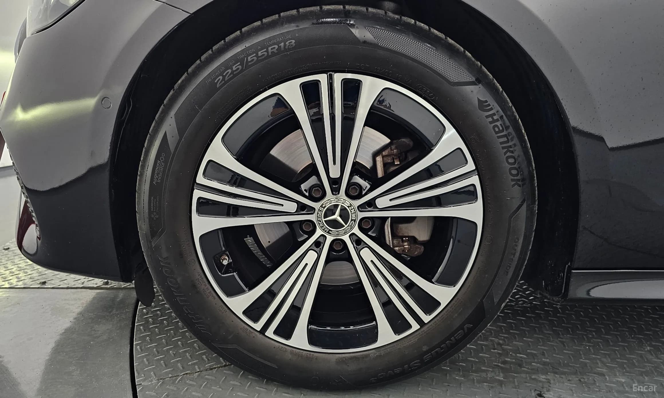 E-Class W214