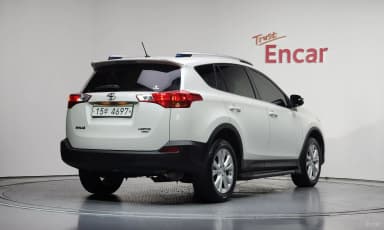 RAV4
