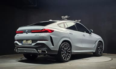 X6 (G06)