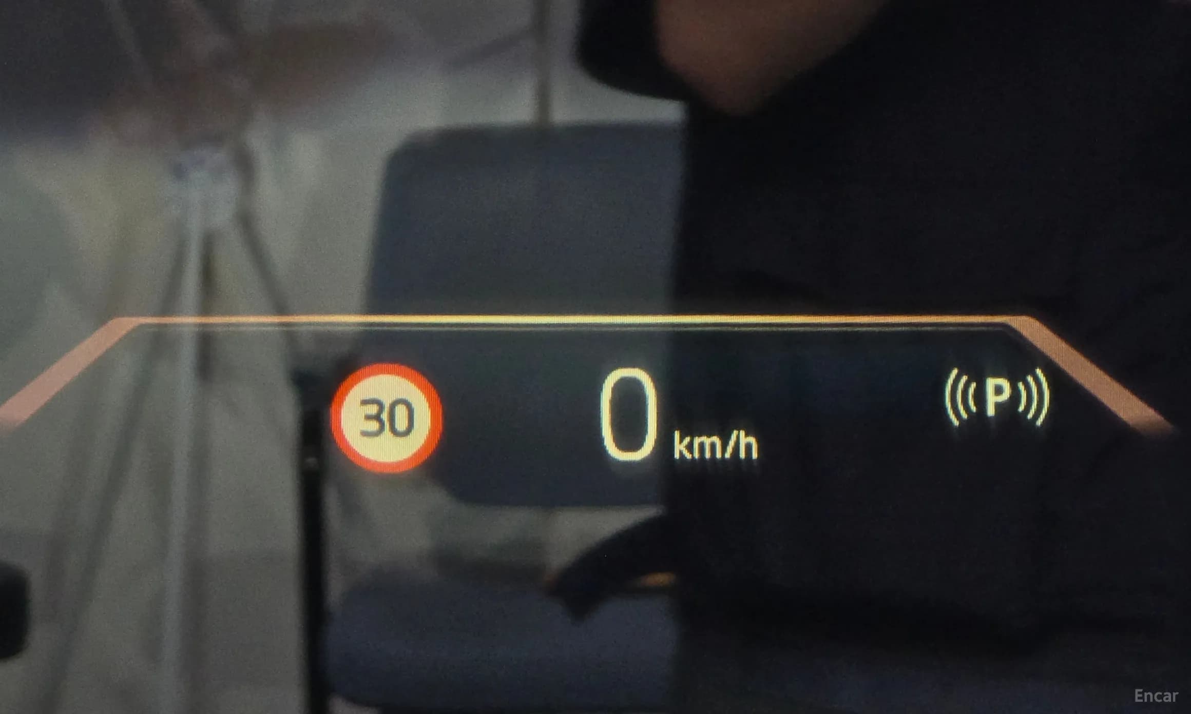 X6 (G06)