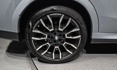 X6 (G06)