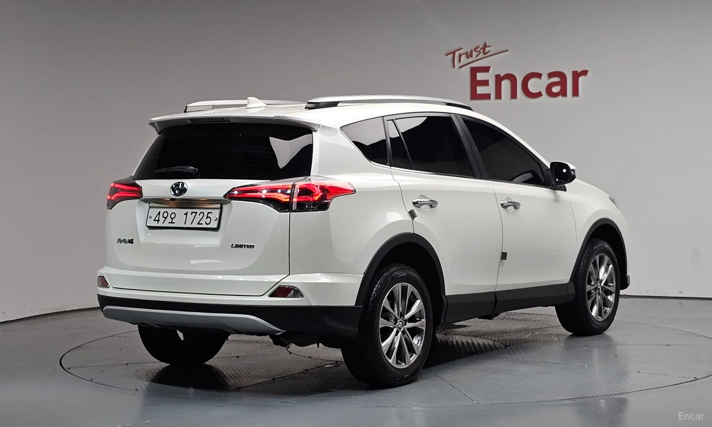RAV4