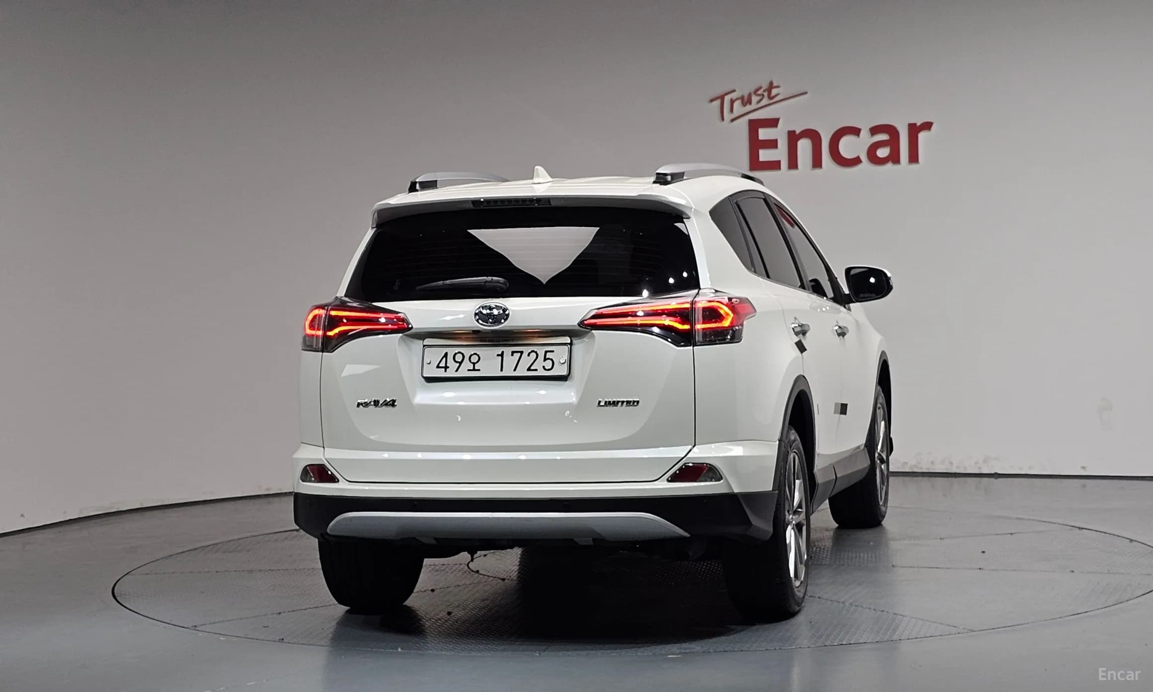 RAV4