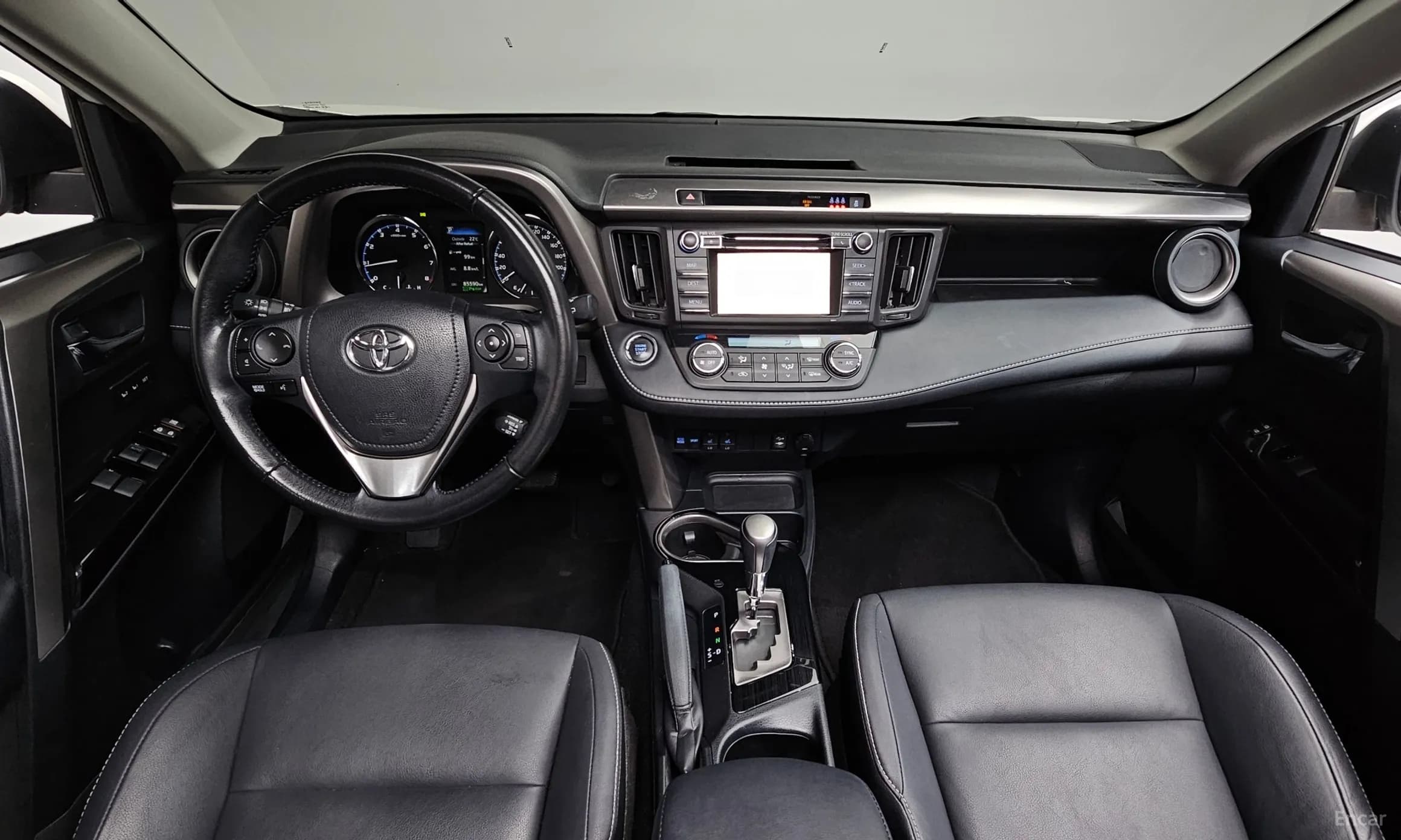 RAV4