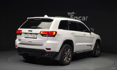 Grand Cherokee