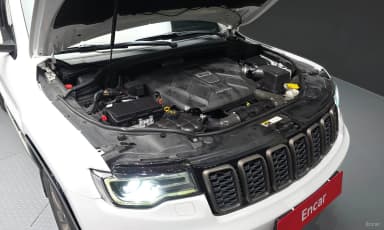 Grand Cherokee