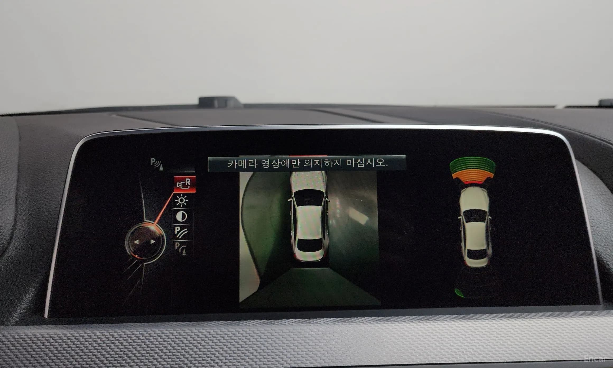 6 Series (F12)