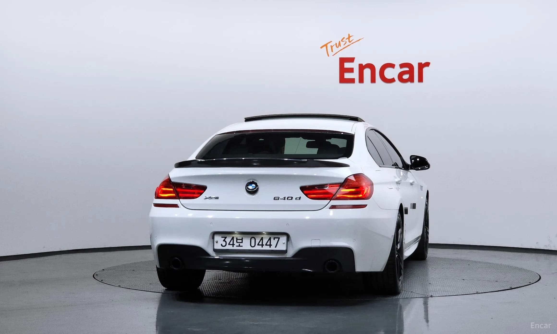 6 Series (F12)