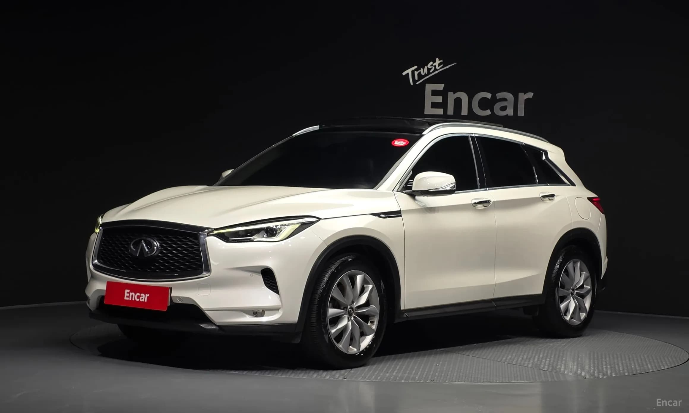 QX50 (P71A)