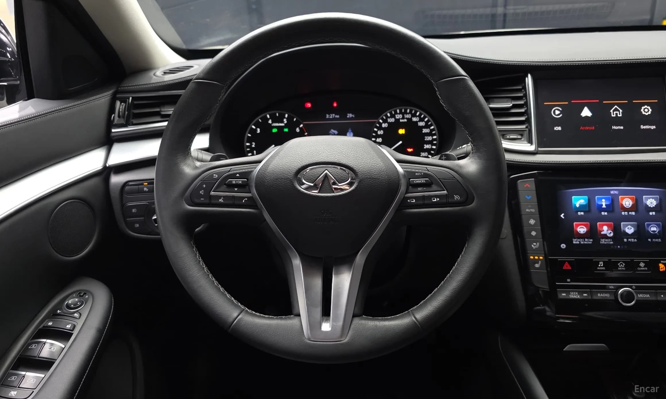 QX50 (P71A)